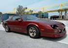 1986-camaro-IROC-z28-burgundy