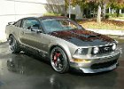 2005 mustang coupe gt silver black 001